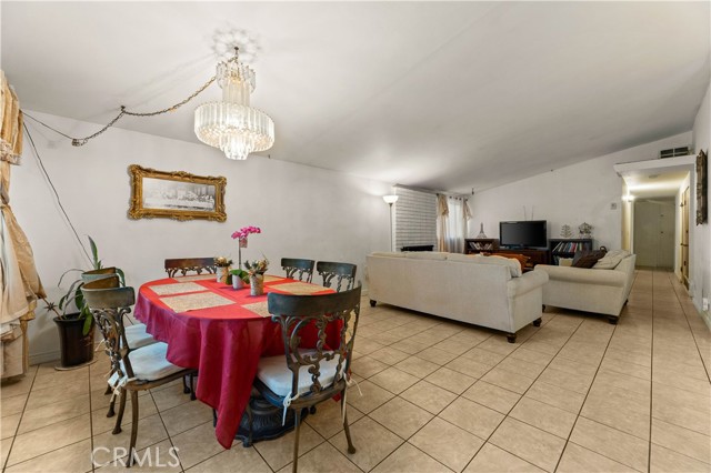 MLS #DW25251080 image #31