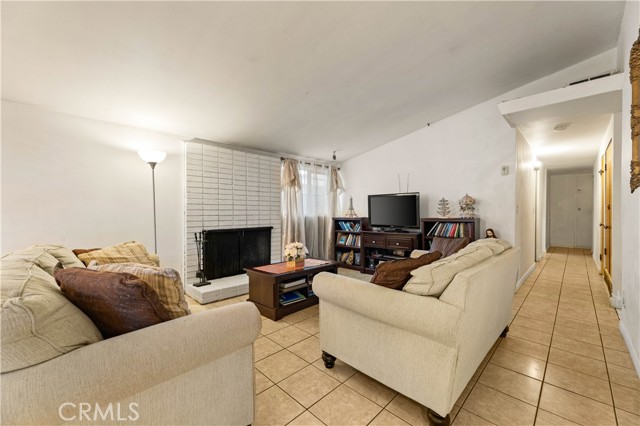 MLS #DW25251080 image #35