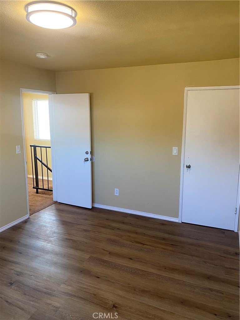 MLS #DW25251473 image #16