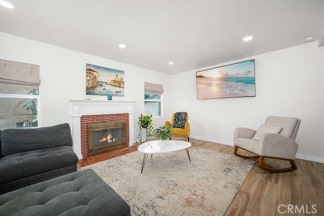 MLS #DW25251568 image #15