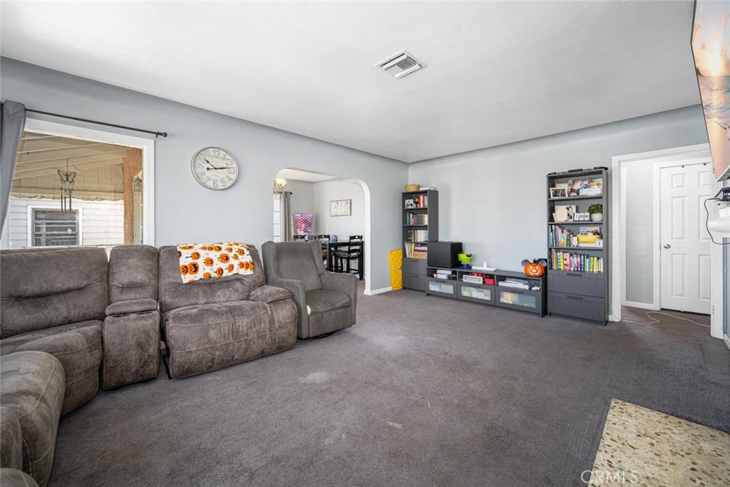 MLS #DW25251593 image #12