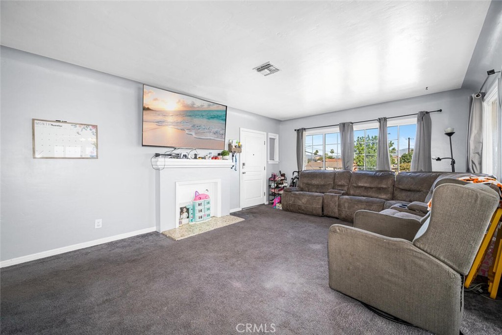 MLS #DW25251593 image #13