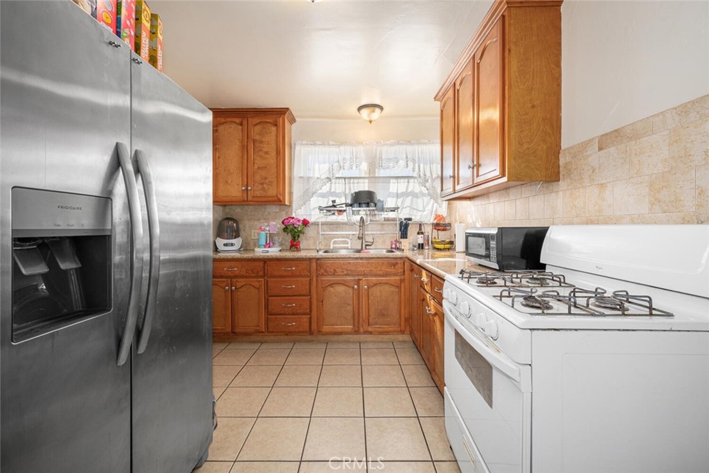 MLS #DW25251593 image #17