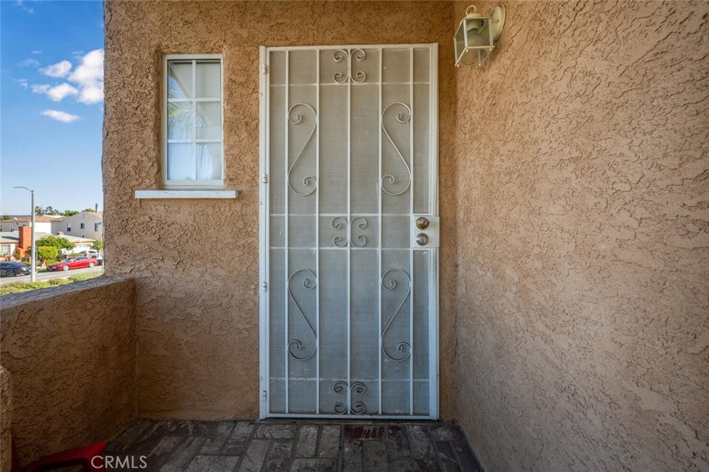 MLS #DW25251593 image #3