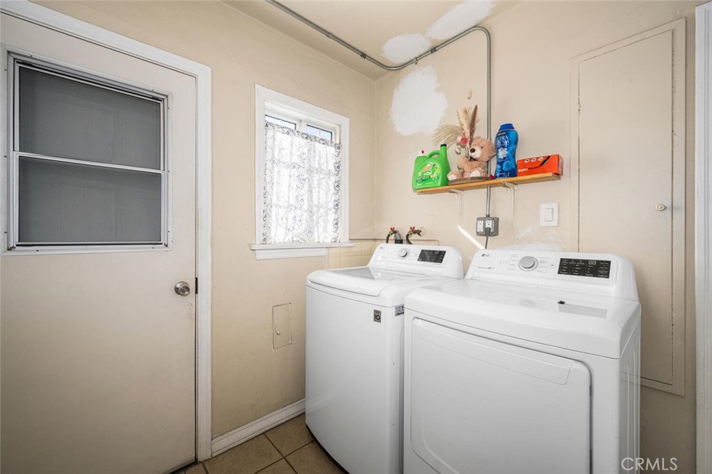 MLS #DW25251593 image #30