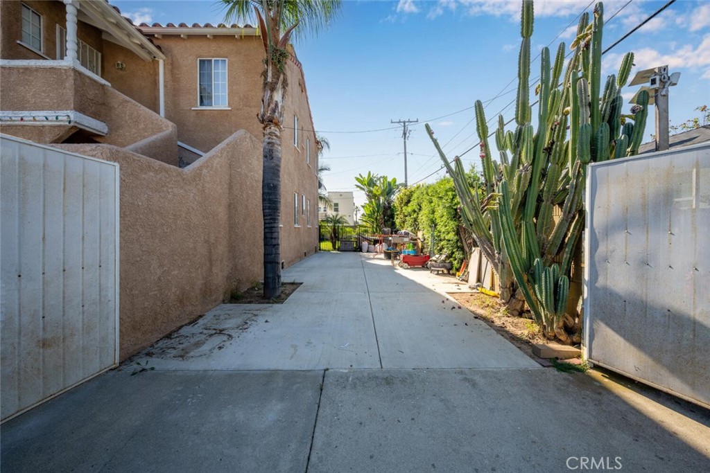 MLS #DW25251593 image #31