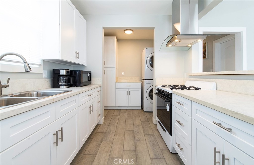 MLS #DW25251725 image #11