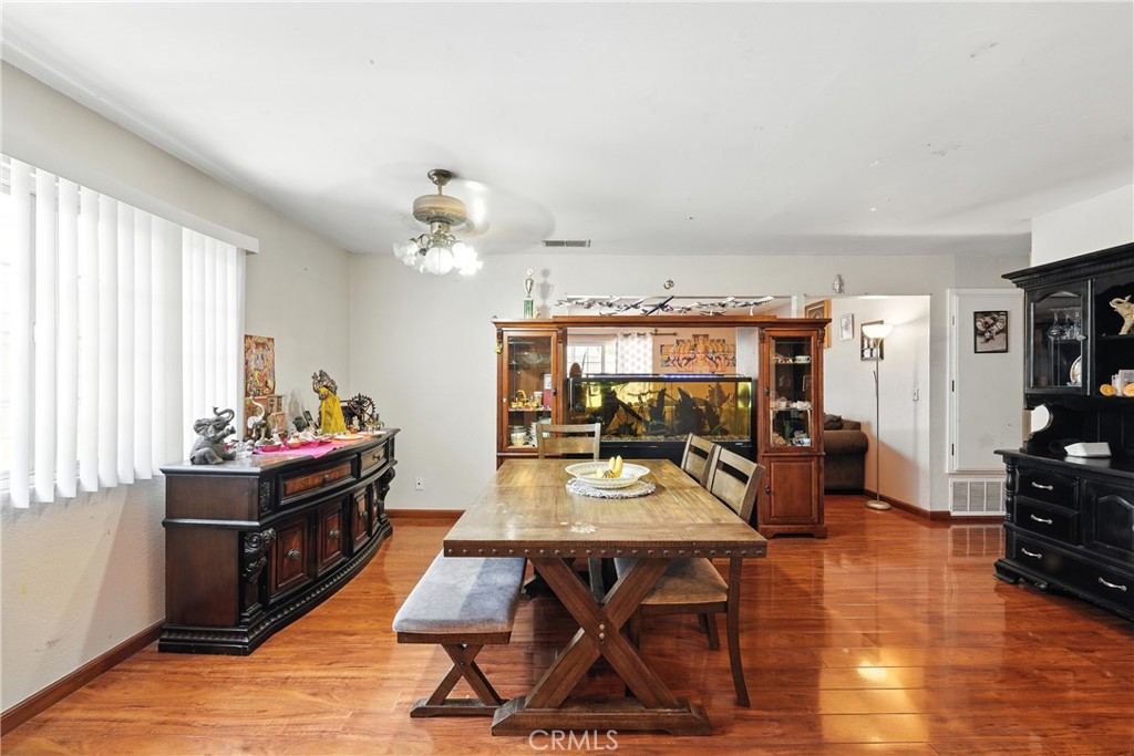 MLS #DW25252169 image #4