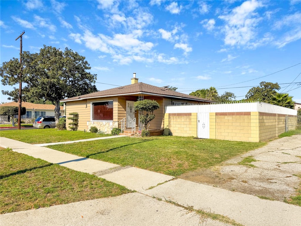 MLS #DW25252172 image #0