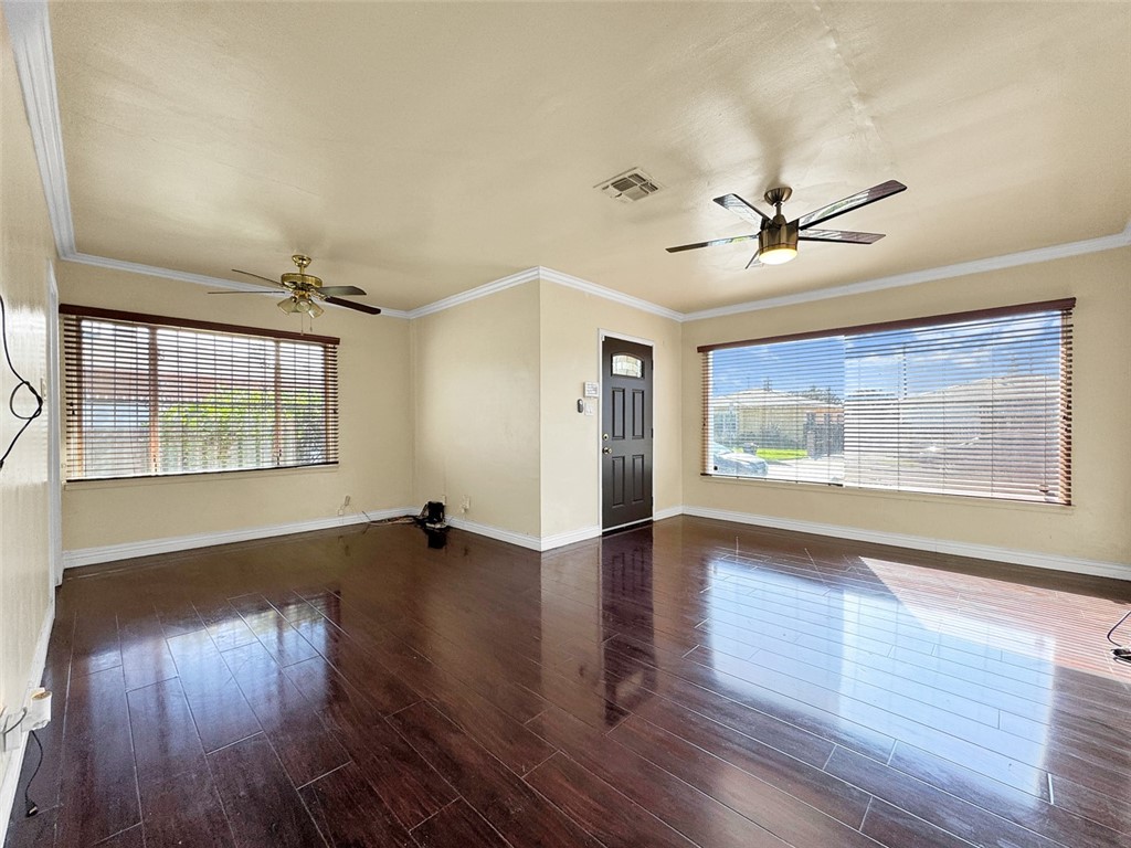 MLS #DW25252172 image #3