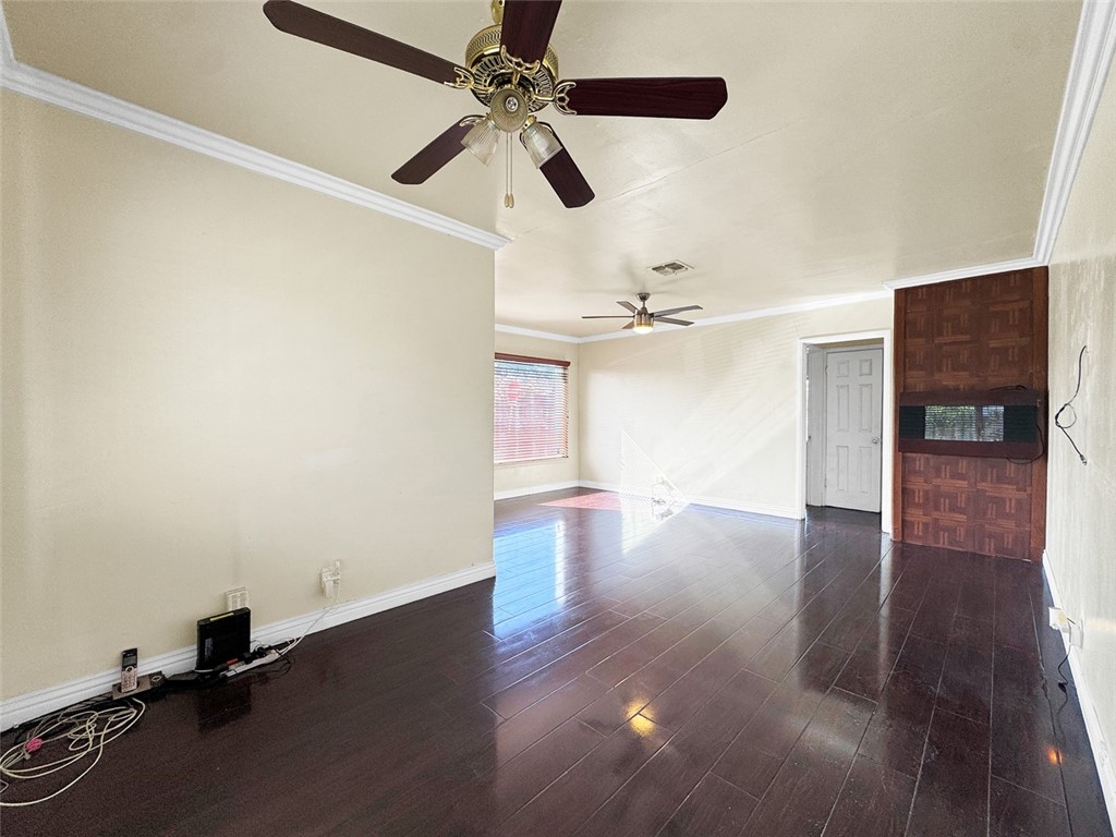 MLS #DW25252172 image #4