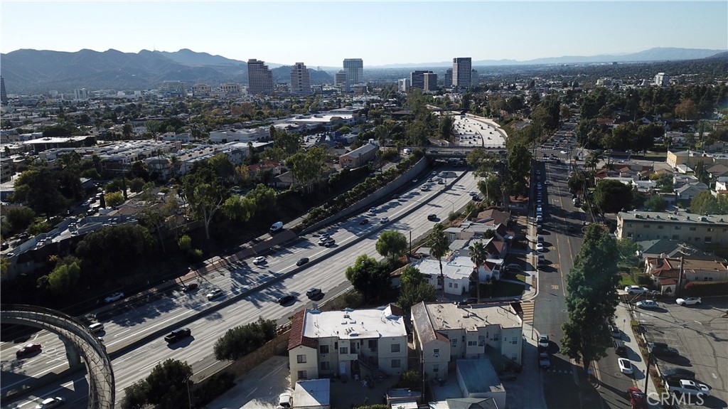 MLS #DW25252871 image #1