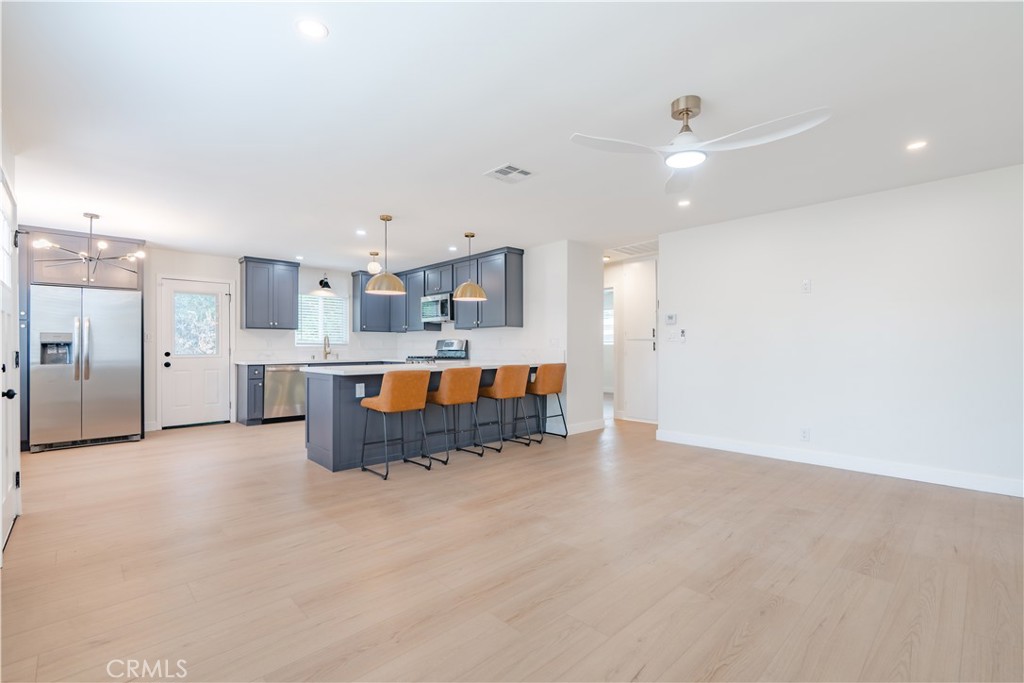 MLS #DW25228537 image #0