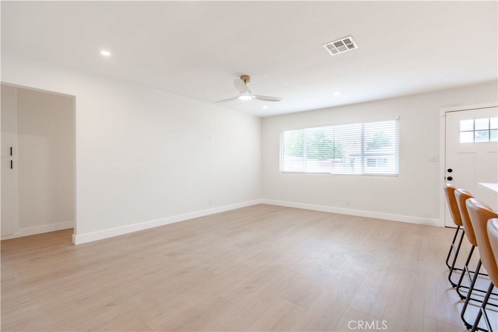 MLS #DW25228537 image #16