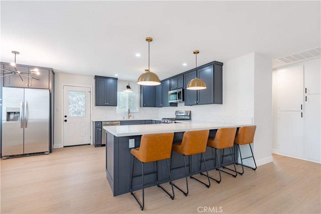 MLS #DW25228537 image #3