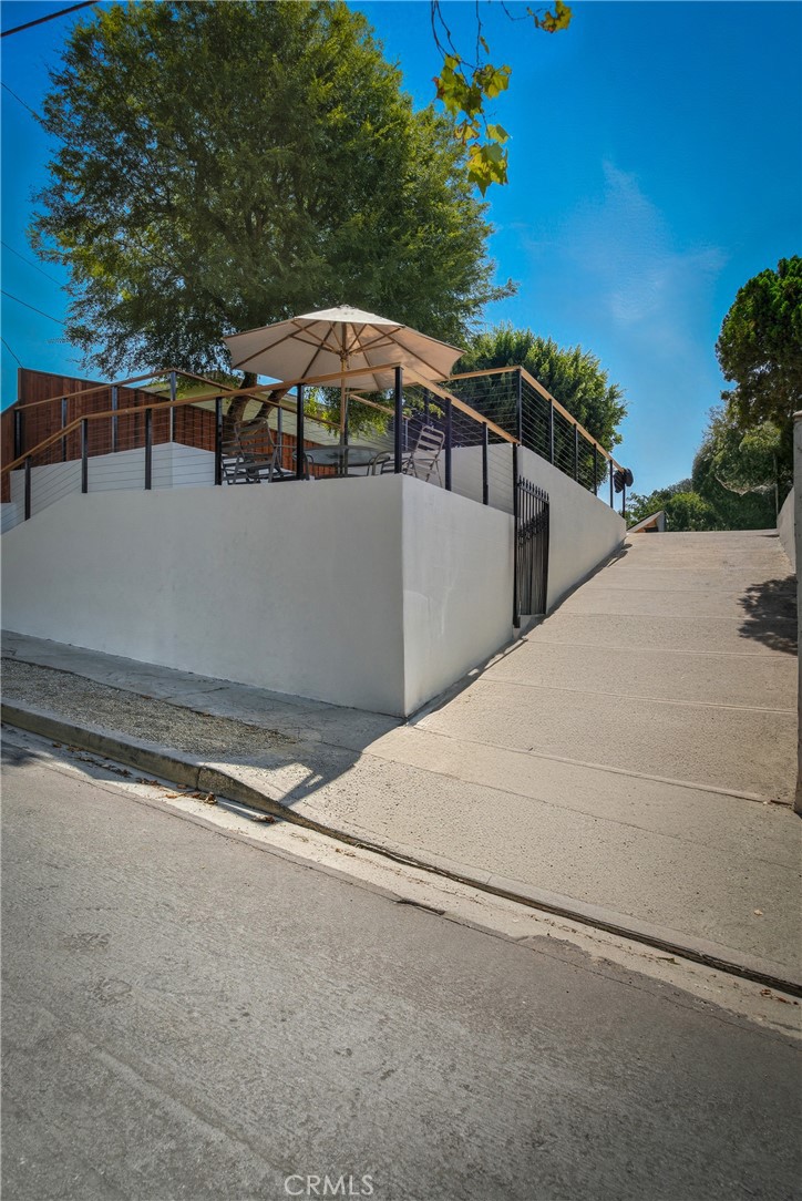 MLS #DW25218595 image #2