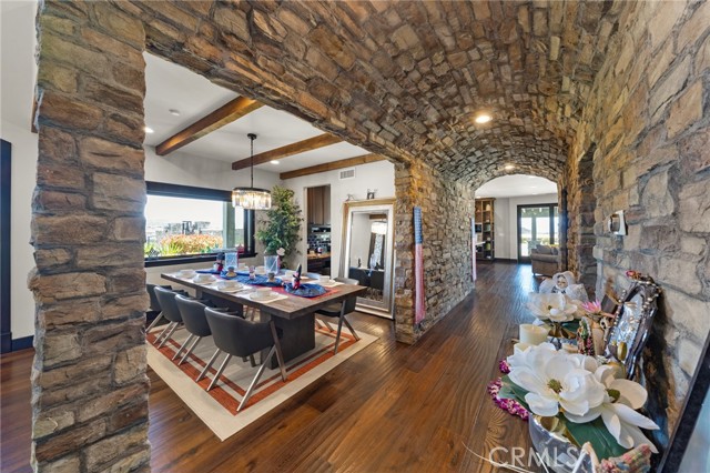 MLS #DW25253949 image #9