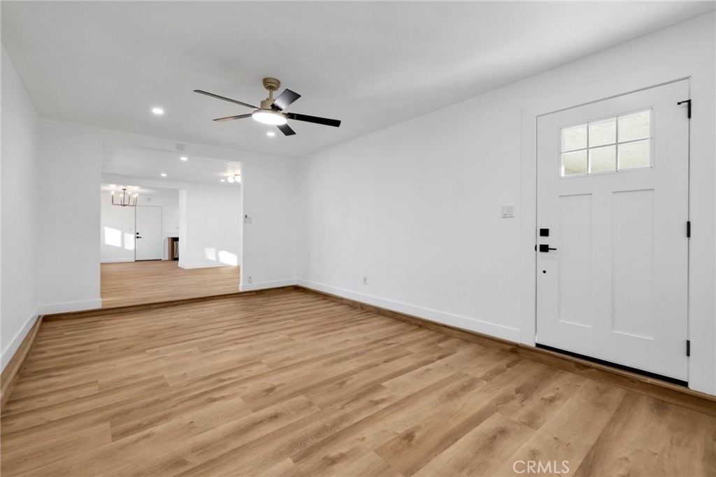 MLS #DW25255002 image #34