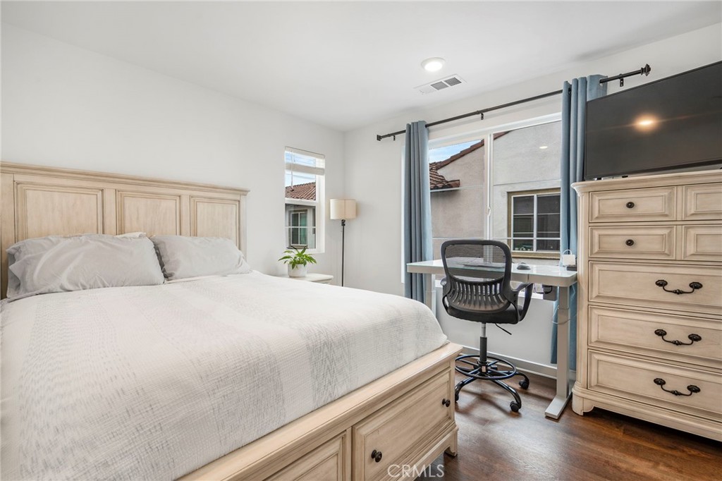 MLS #DW25255360 image #11