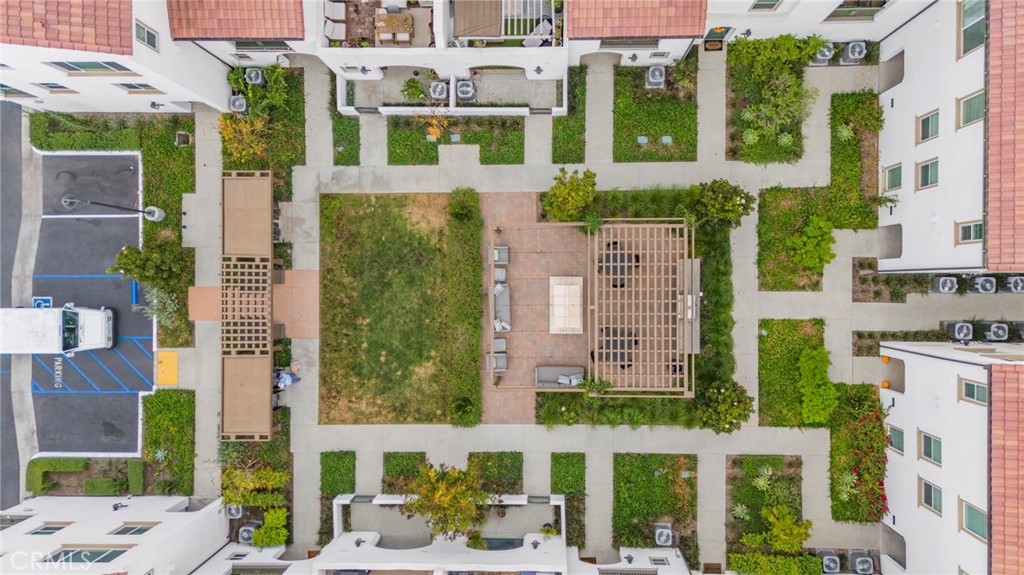 MLS #DW25255360 image #32