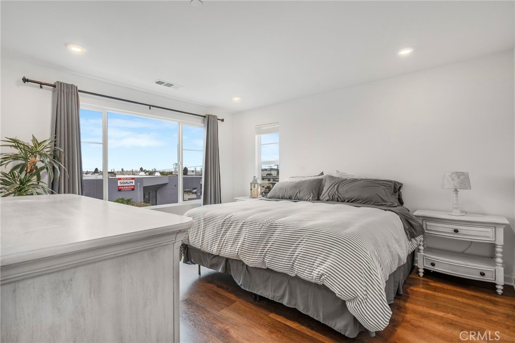 MLS #DW25255360 image #5