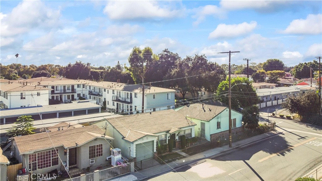 MLS #DW25255702 image #1