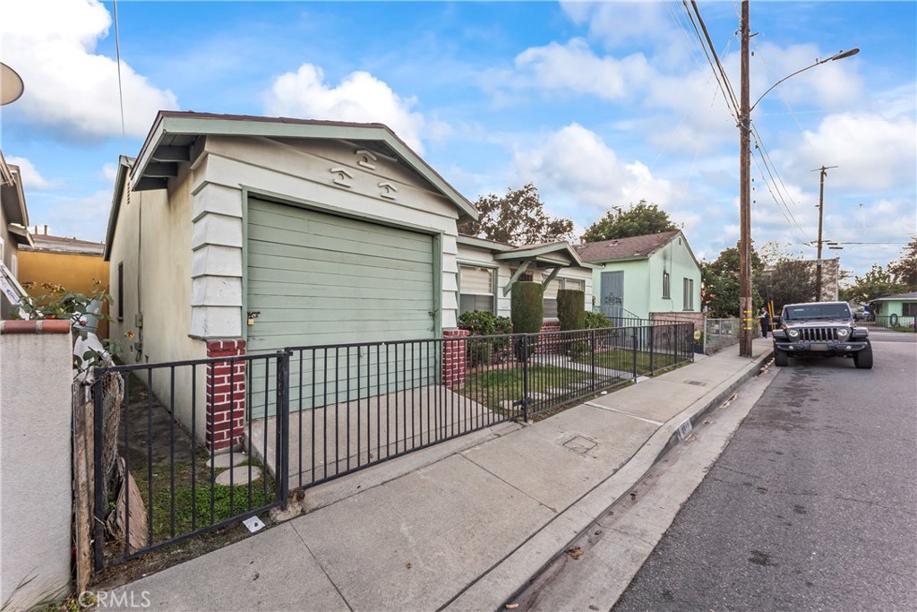 MLS #DW25255702 image #11