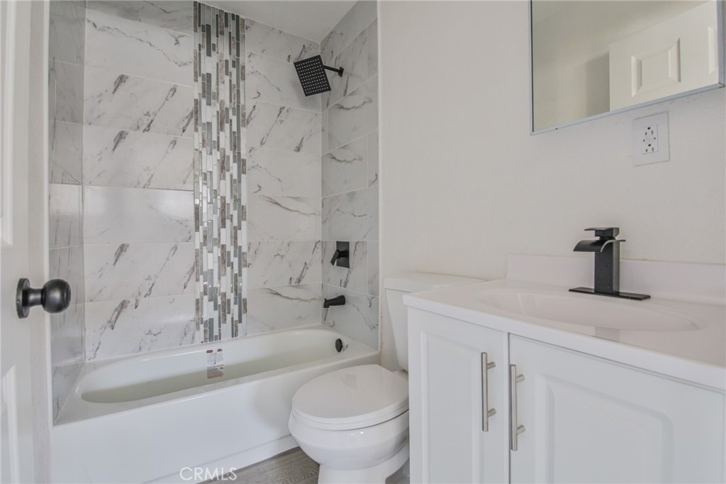 MLS #DW25256199 image #16