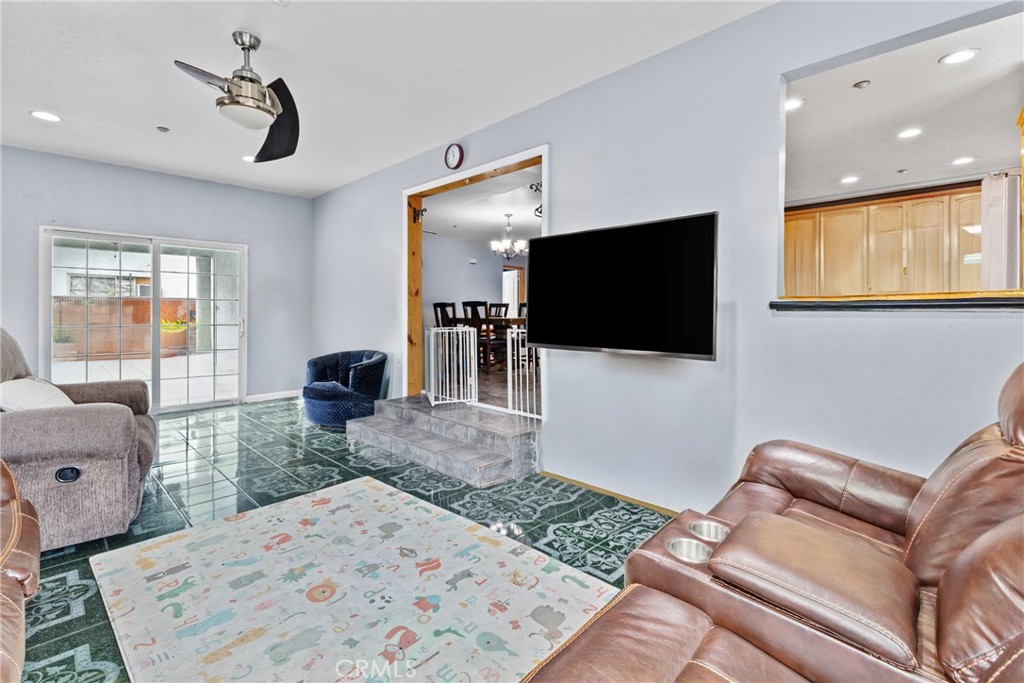 MLS #DW25165666 image #16