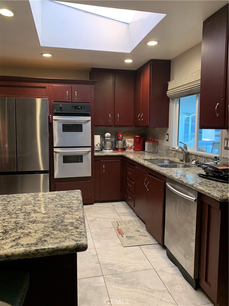 MLS #DW25256642 image #12