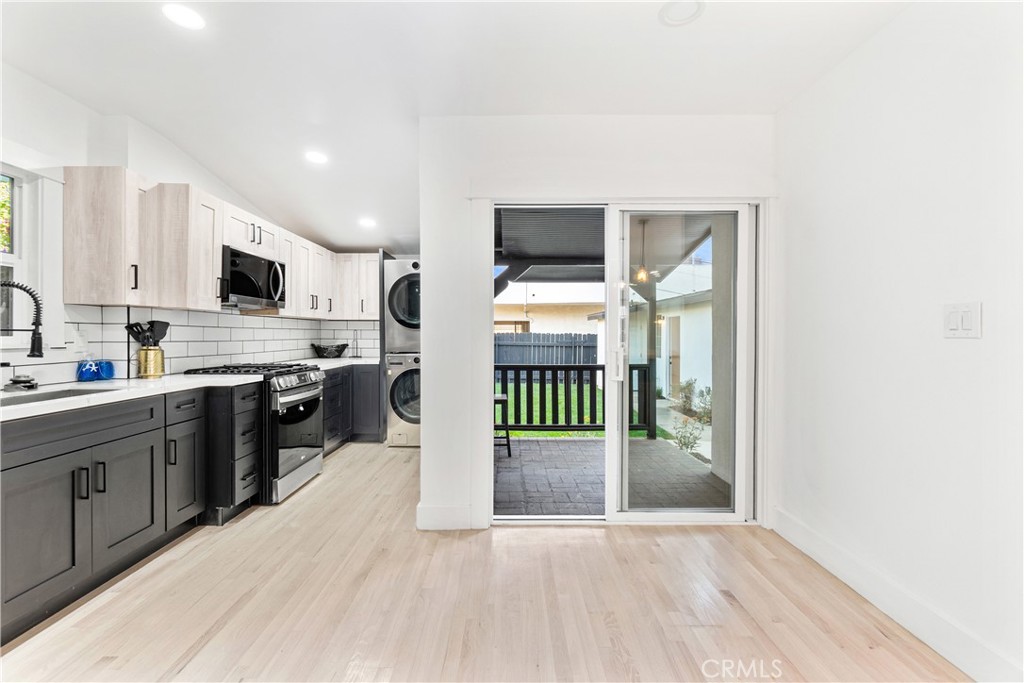 MLS #DW25257172 image #9