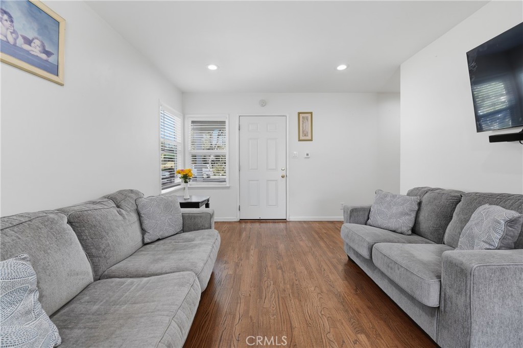 MLS #DW25257228 image #10