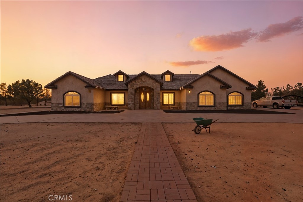 MLS #DW25257434 image #1