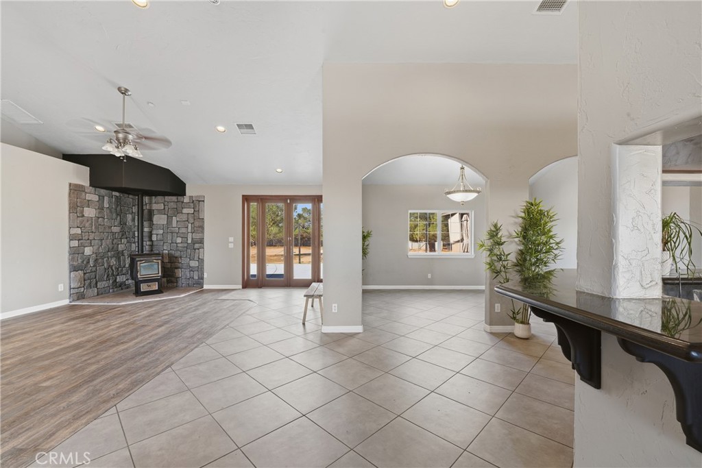 MLS #DW25257434 image #12