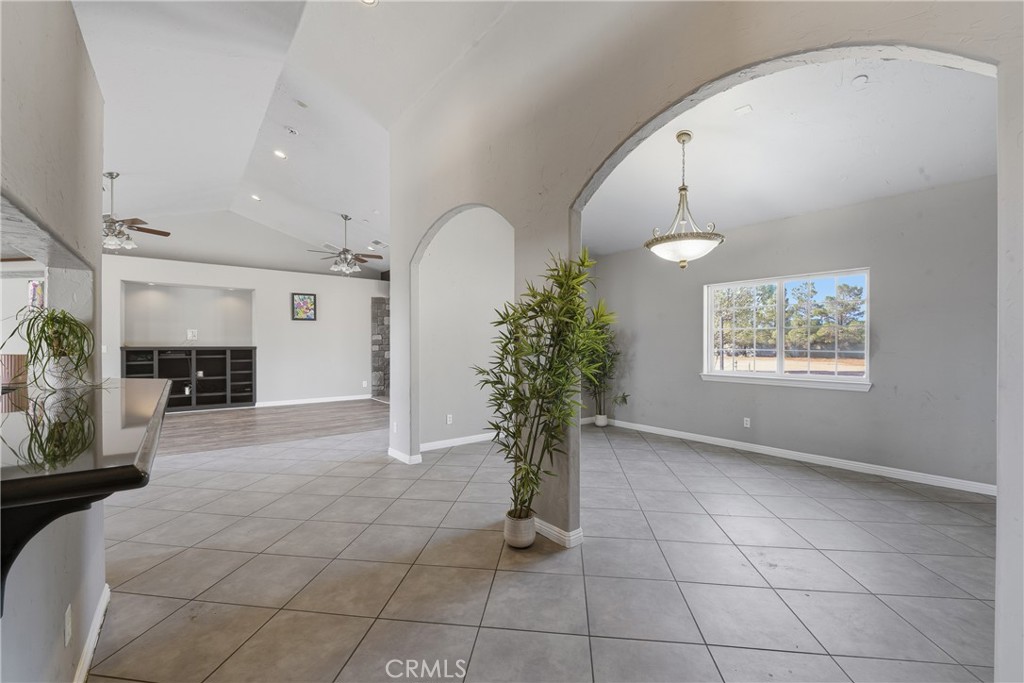 MLS #DW25257434 image #16