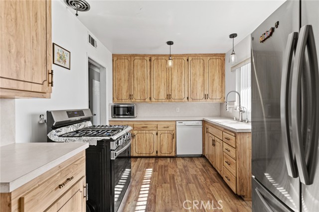 MLS #DW25257861 image #2