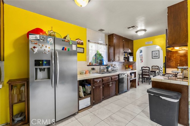 MLS #DW25258106 image #11