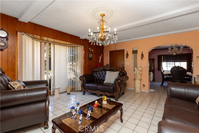 MLS #DW25258174 image #4