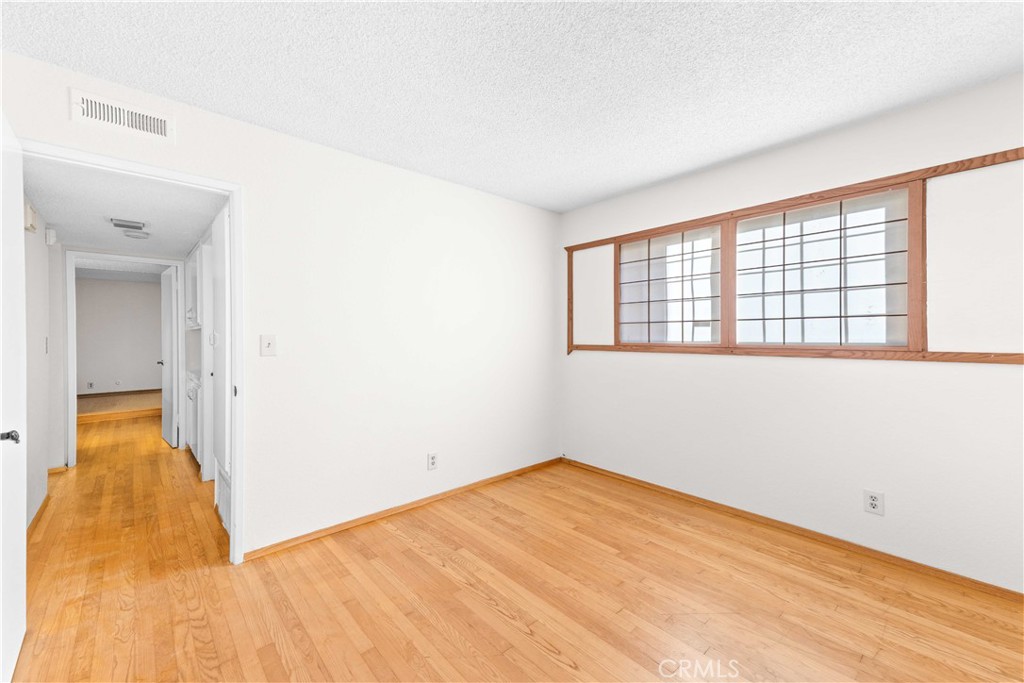 MLS #DW25258205 image #14