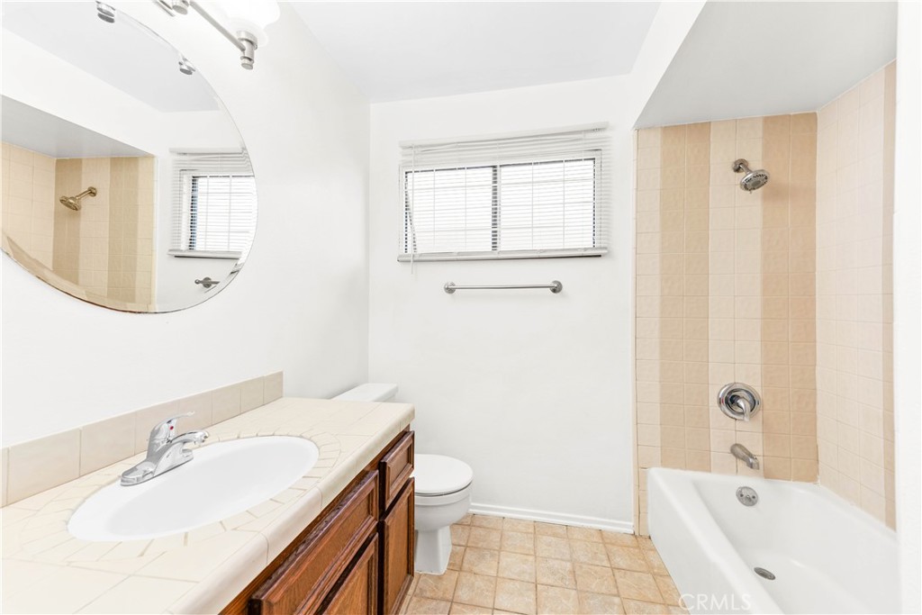 MLS #DW25258205 image #16