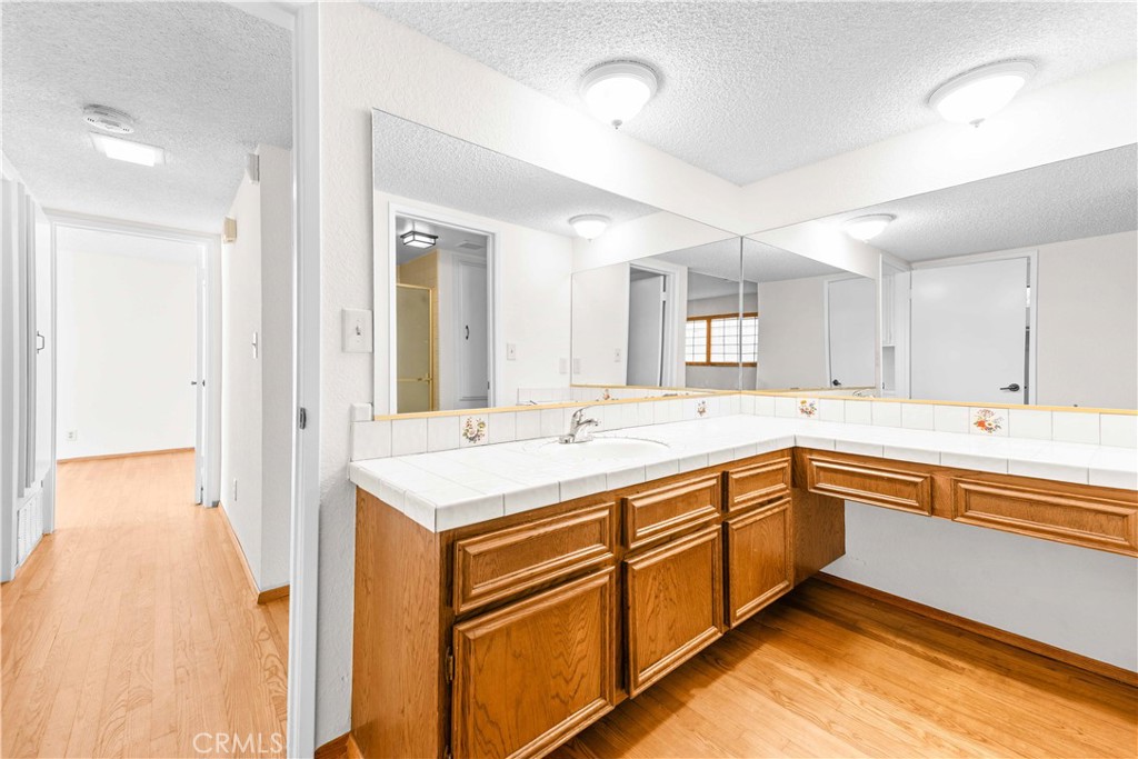 MLS #DW25258205 image #21