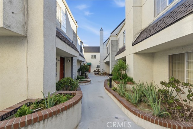 MLS #DW25259521 image #24