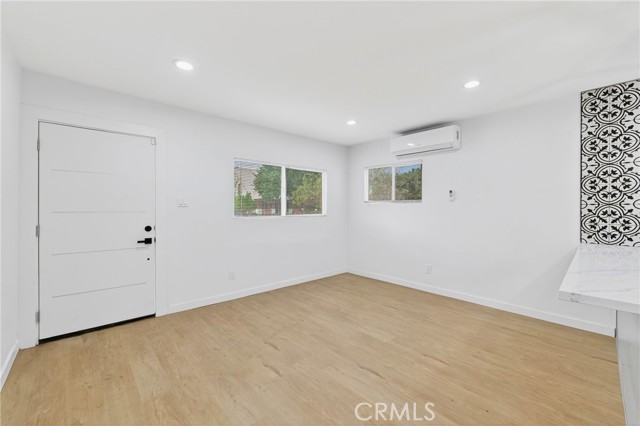 MLS #DW25259877 image #2