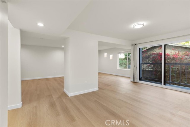 MLS #DW25260004 image #15