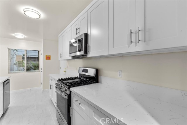 MLS #DW25260004 image #18