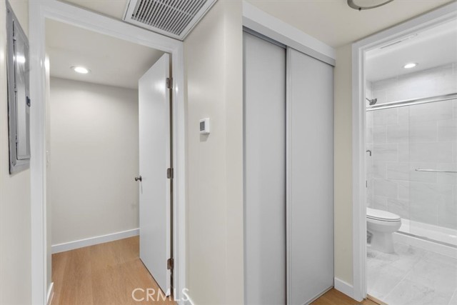 MLS #DW25260004 image #25