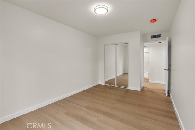 MLS #DW25260004 image #30