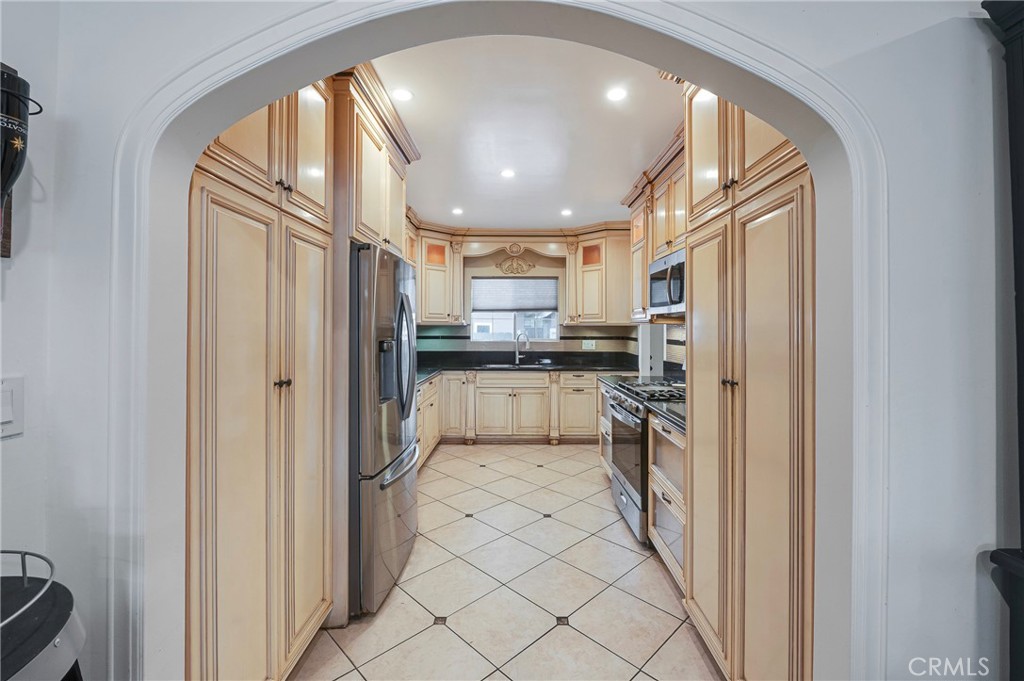 MLS #DW25261237 image #11