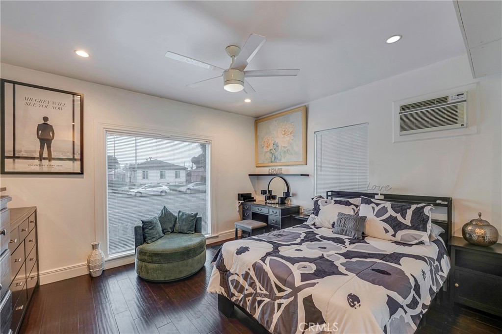 MLS #DW25261237 image #16