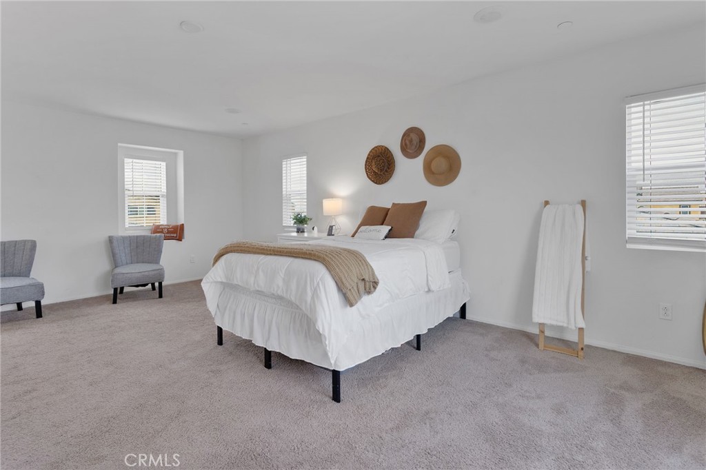 MLS #DW25261421 image #30